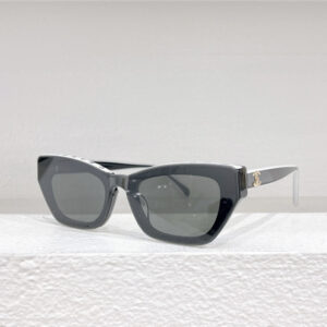 chanel new fashionable mid-century style sunglasses