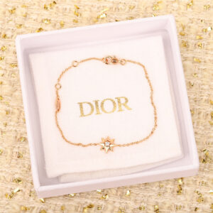 dior eight-pointed star bracelet