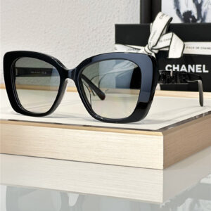 chanel classic square frame butterfly sunglasses