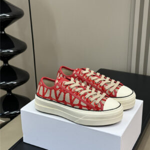 valentino old flower embroidered casual shoes replica shoes