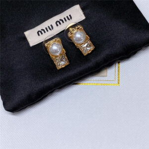 miumiu pearl diamond earrings
